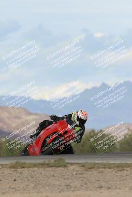 media/Nov-16-2025-Race Pace (Sun) [[8c5fa54630]]/Non Verified Riders (1st 20 Minutes)/7-Turn 9 Entry (210pm)/